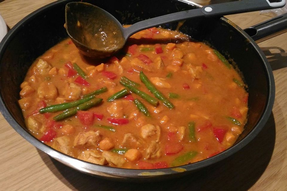 Hähnchencurry mit Süßkartoffeln