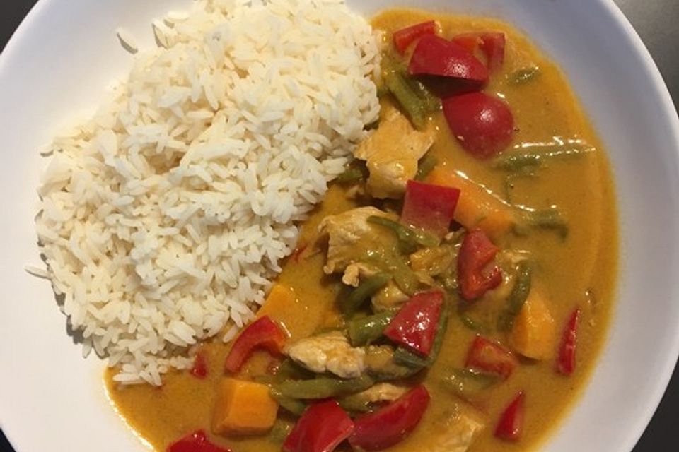 Hähnchencurry mit Süßkartoffeln