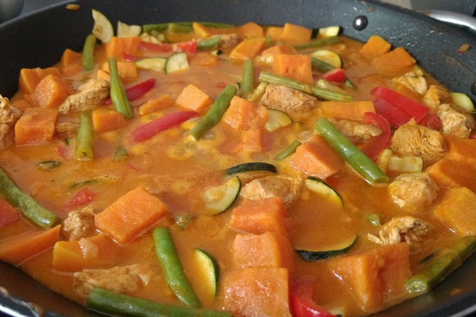 Hähnchencurry mit Süßkartoffeln