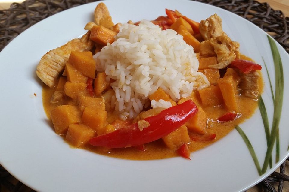 Hähnchencurry mit Süßkartoffeln