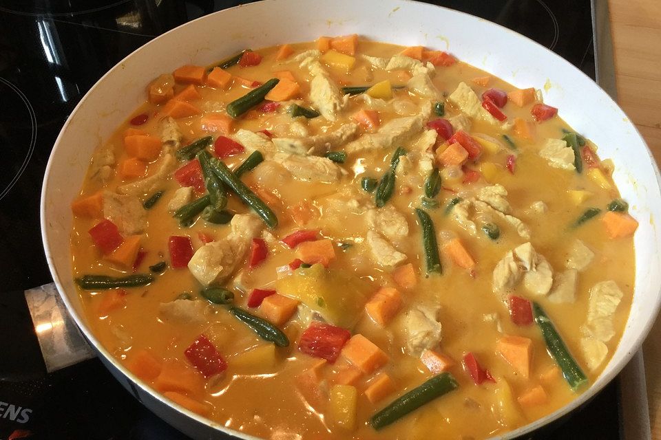 Hähnchencurry mit Süßkartoffeln