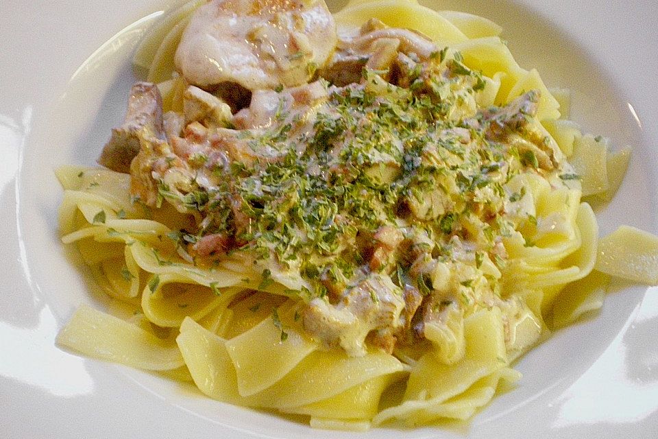 Pasta mit Pfifferlingen