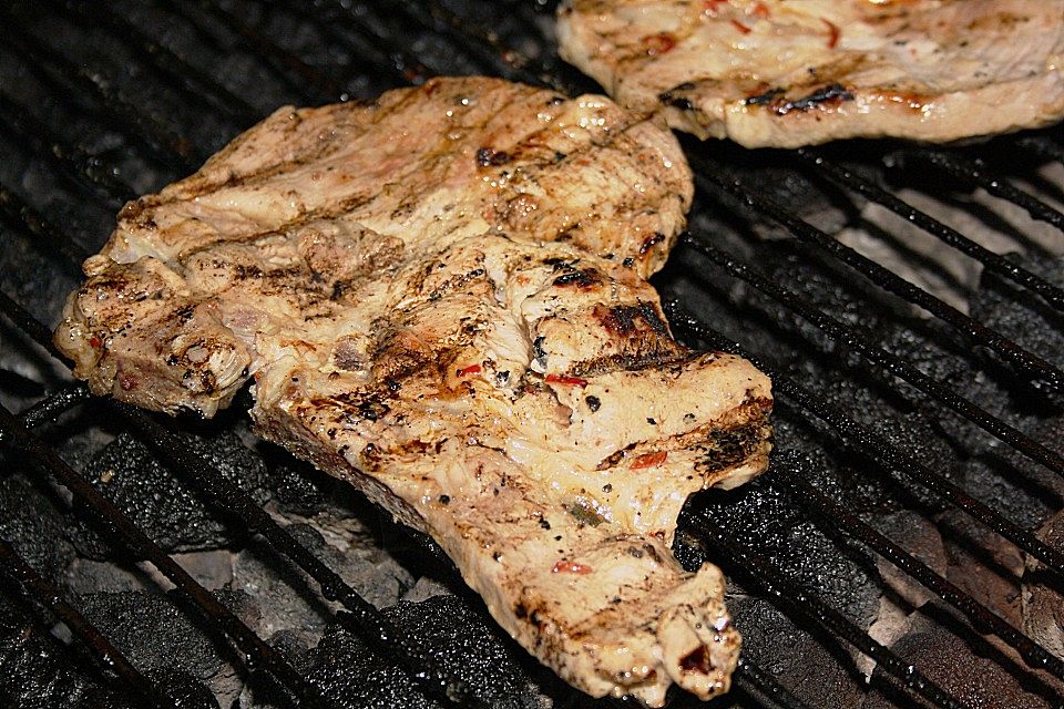 Marinierte Nackensteaks spezial Marinierte Nackensteaks spezial