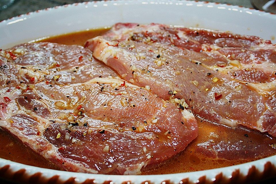 Marinierte Nackensteaks spezial Marinierte Nackensteaks spezial