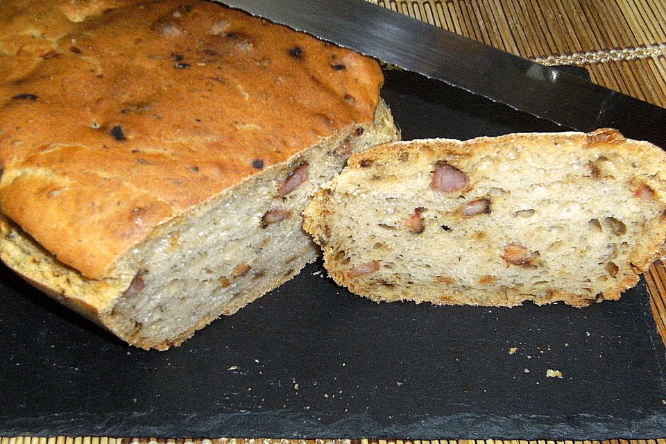 Zwiebel - Speck - Brot