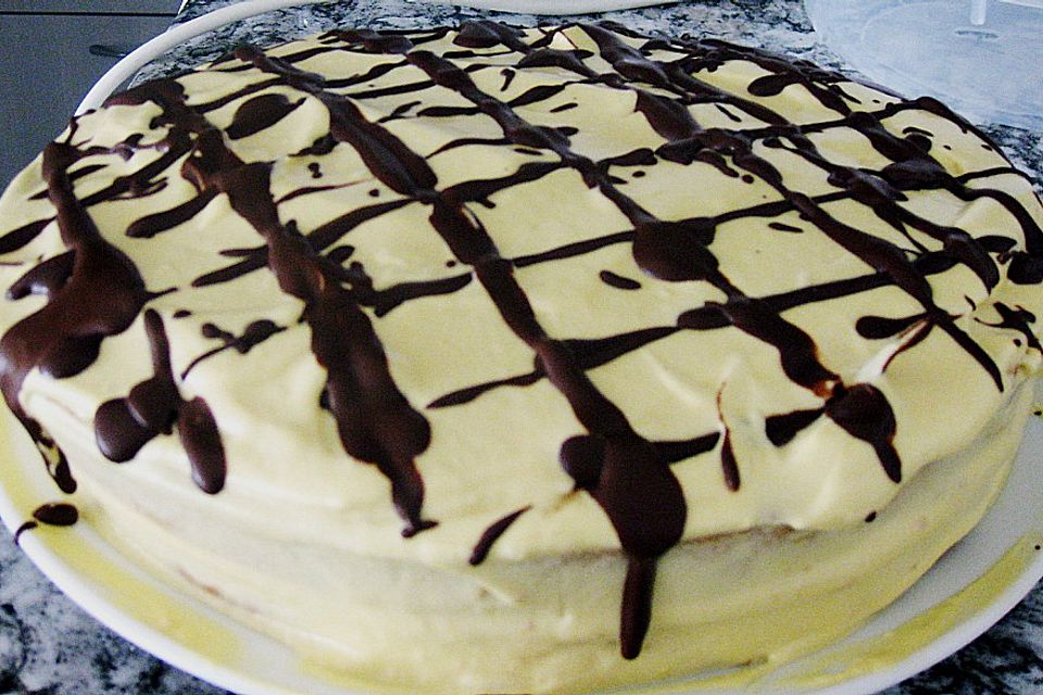 Torta allo zabaione - Torte mit Zabaionecrème