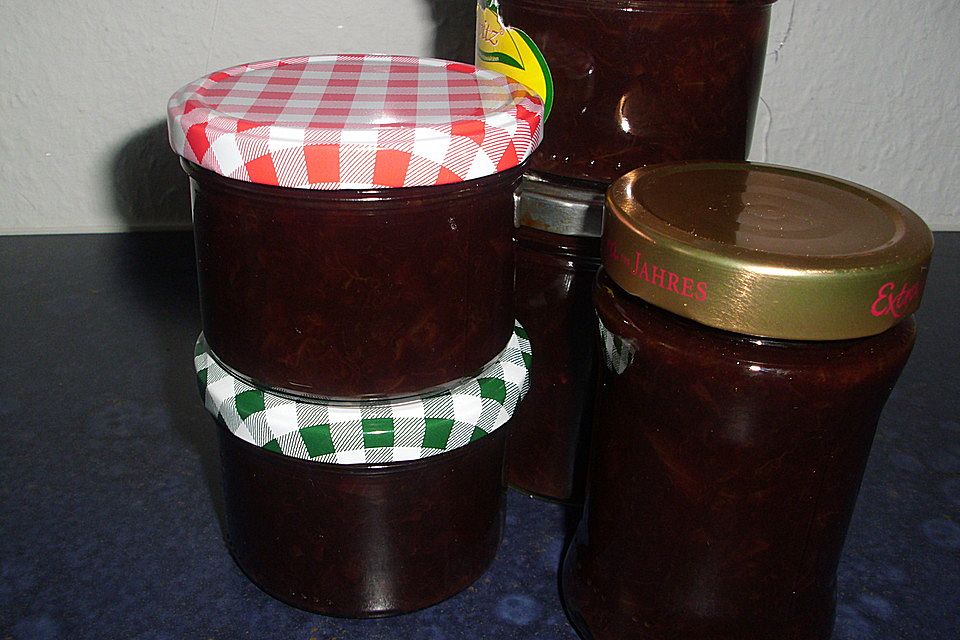 Illes Pflaumenchutney mit Apfel