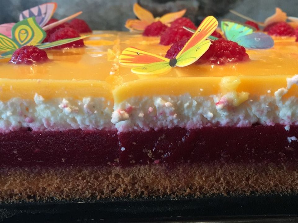 Himbeerschnitte mit Eierlikördeckel von mö23| Chefkoch