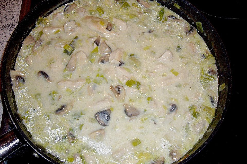 Champignonpfanne mit Putenfleisch