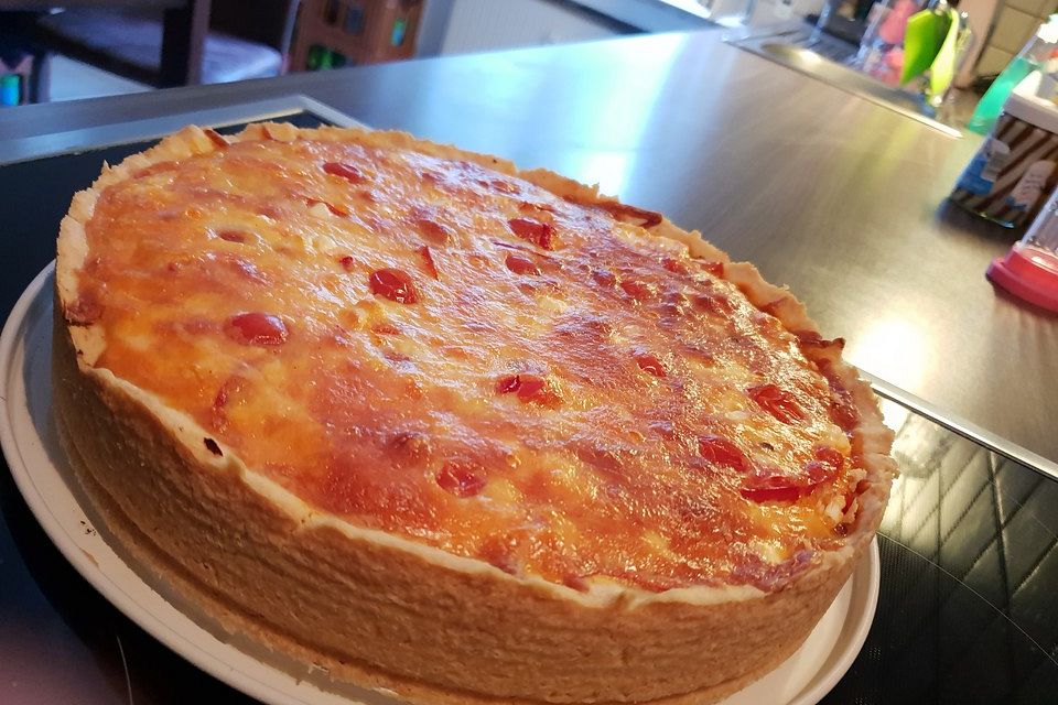 Pikante Hackfleisch - Torte mit Guss