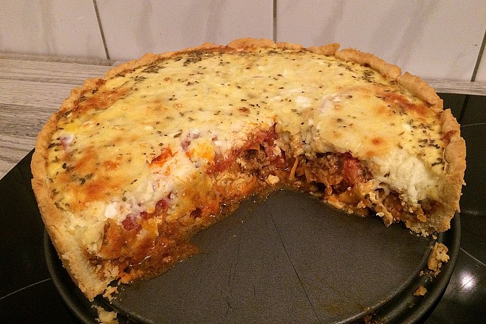 Pikante Hackfleisch - Torte mit Guss