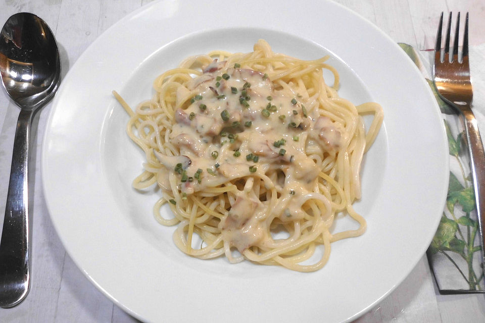 Spaghetti mit Sahnekäse - Sauce