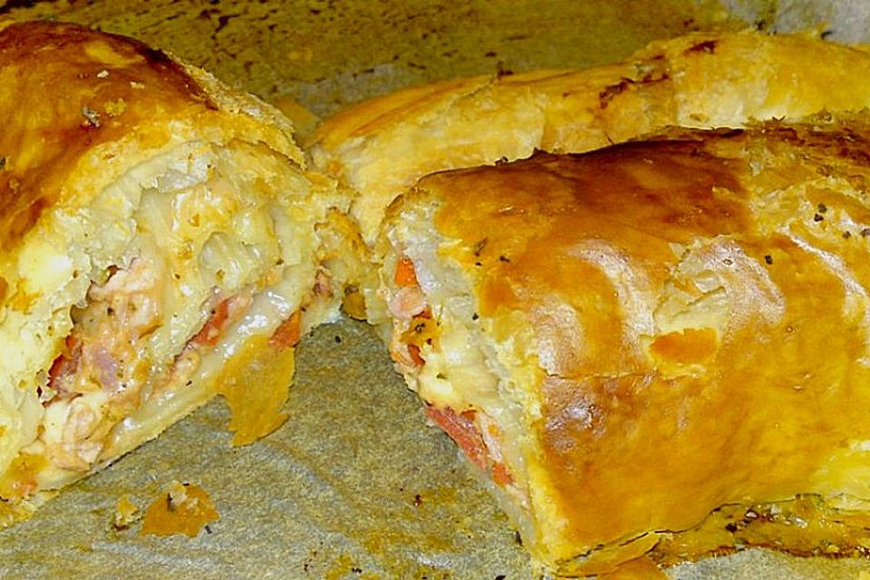 Schinken - Tomaten - Mozzarella - Strudel