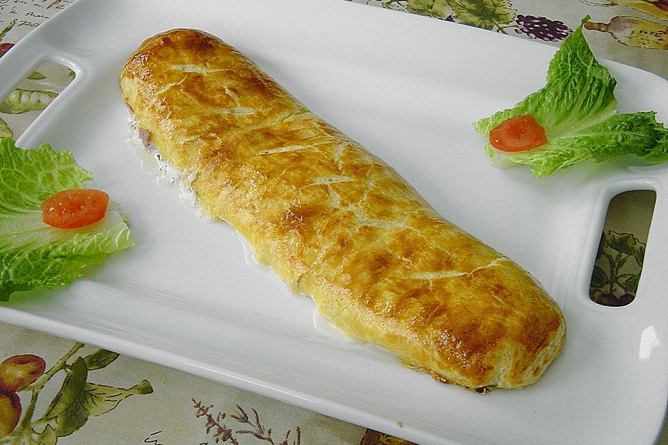 Schinken - Tomaten - Mozzarella - Strudel