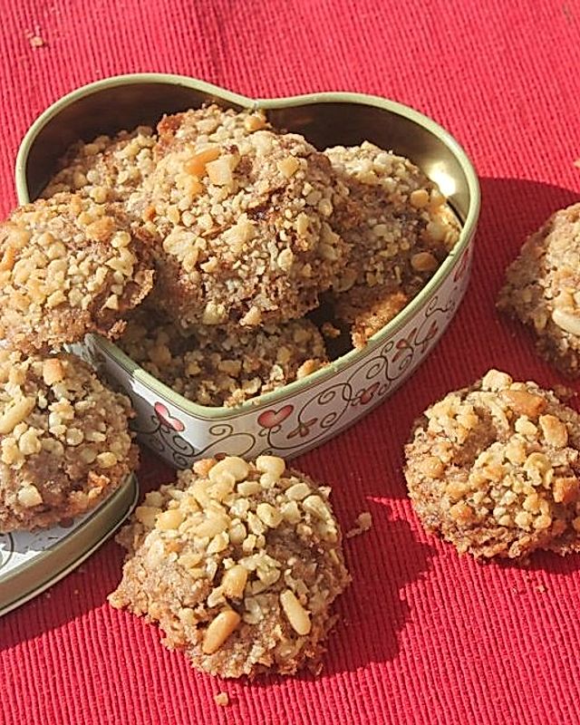 Zimt - Cookies mit Pinienkernen