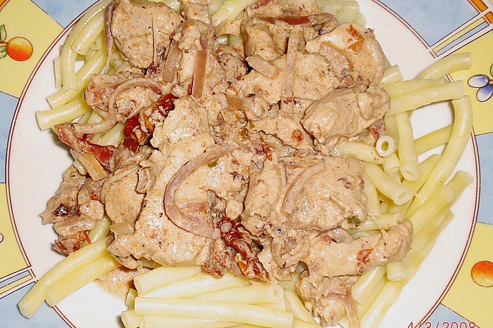 Hühnerfilet mit getrockneten Tomaten