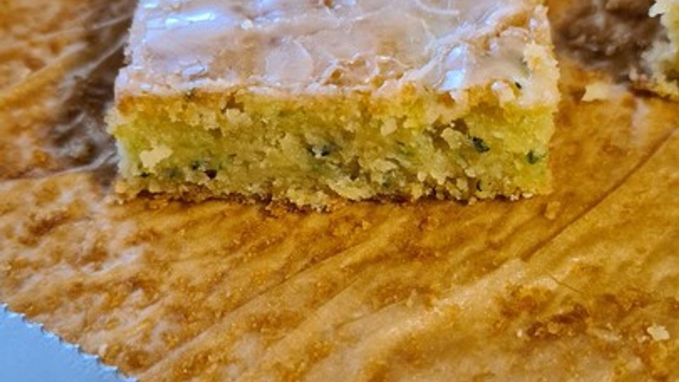 Zucchini - Kokos - Kuchen von abra