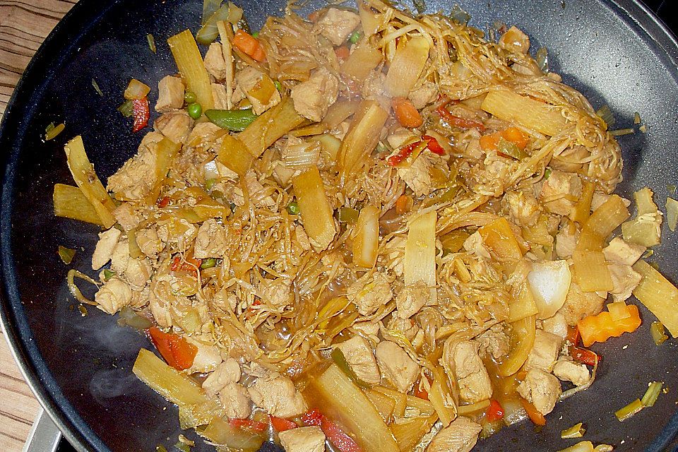 Scharfes Wok - Huhn