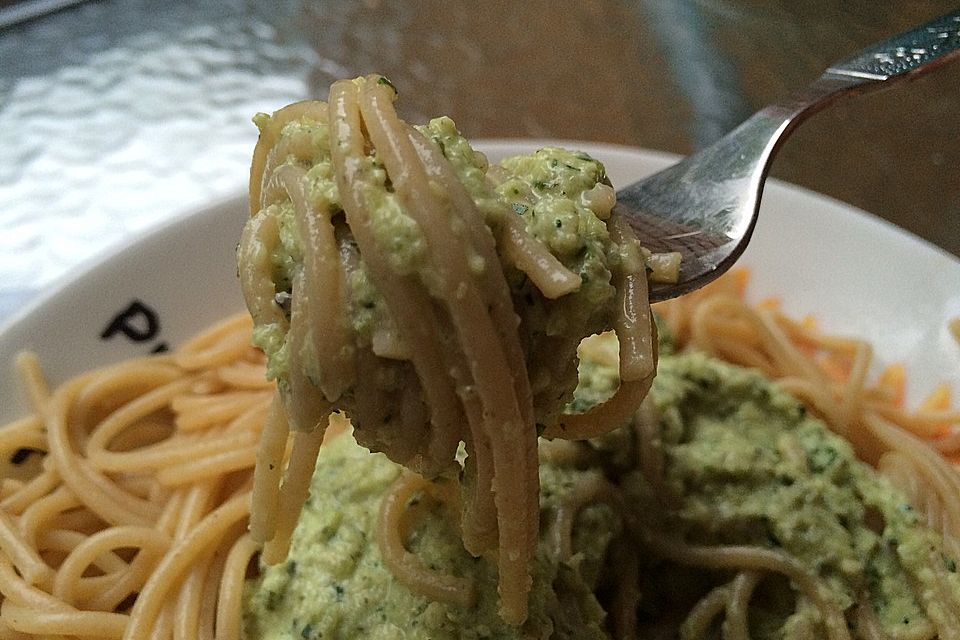 Zucchinipesto