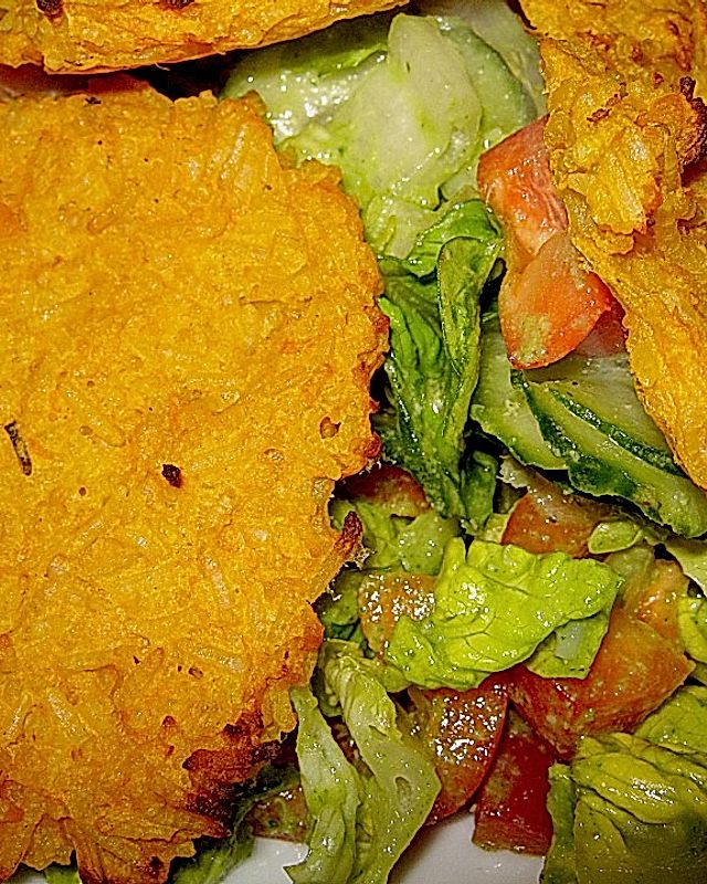 Reis - Kürbis - Puffer aus dem Ofen mit Salat