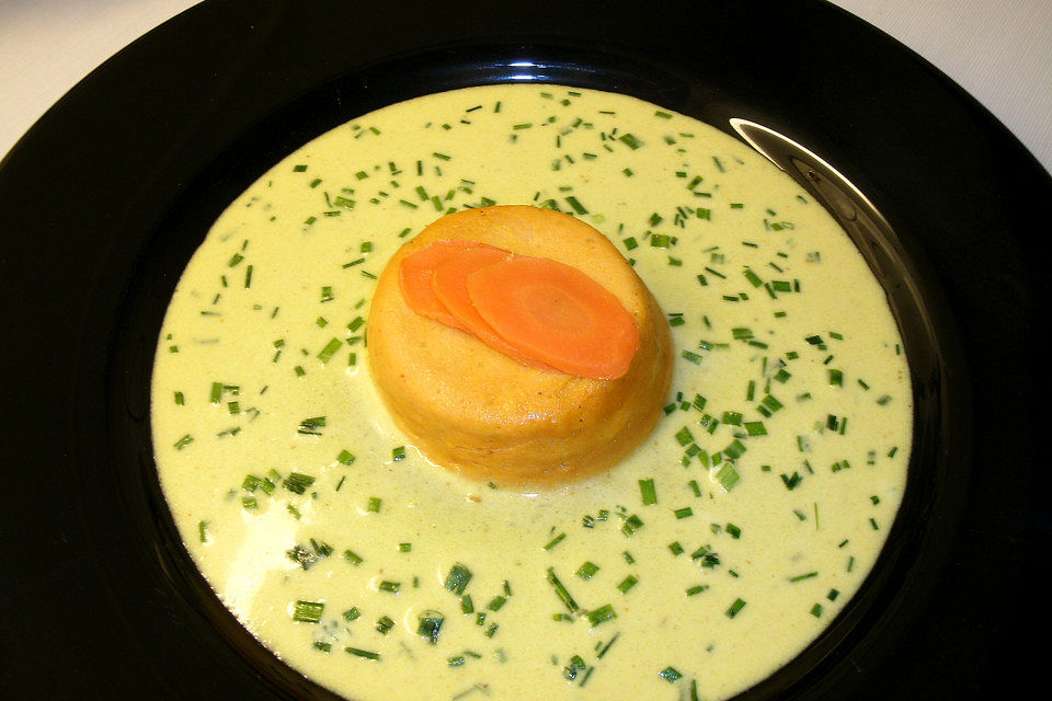 Möhrenflan mit Schnittlauchsauce