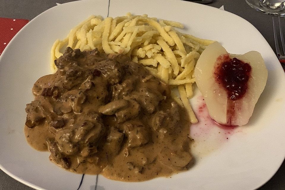 Wildschweingulasch