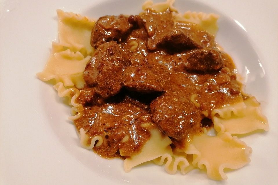 Wildschweingulasch