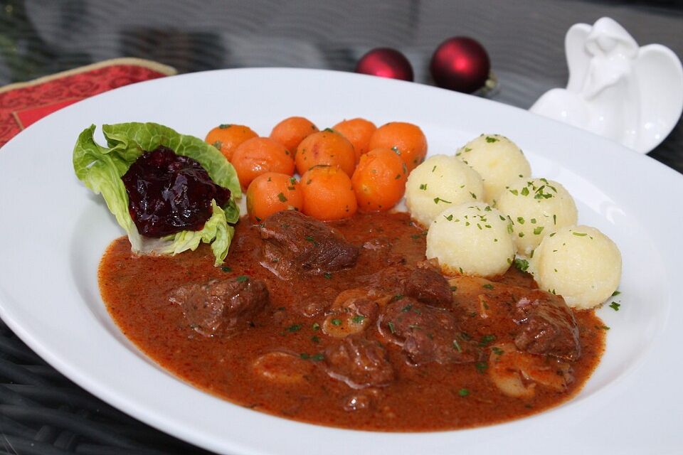 Wildschweingulasch