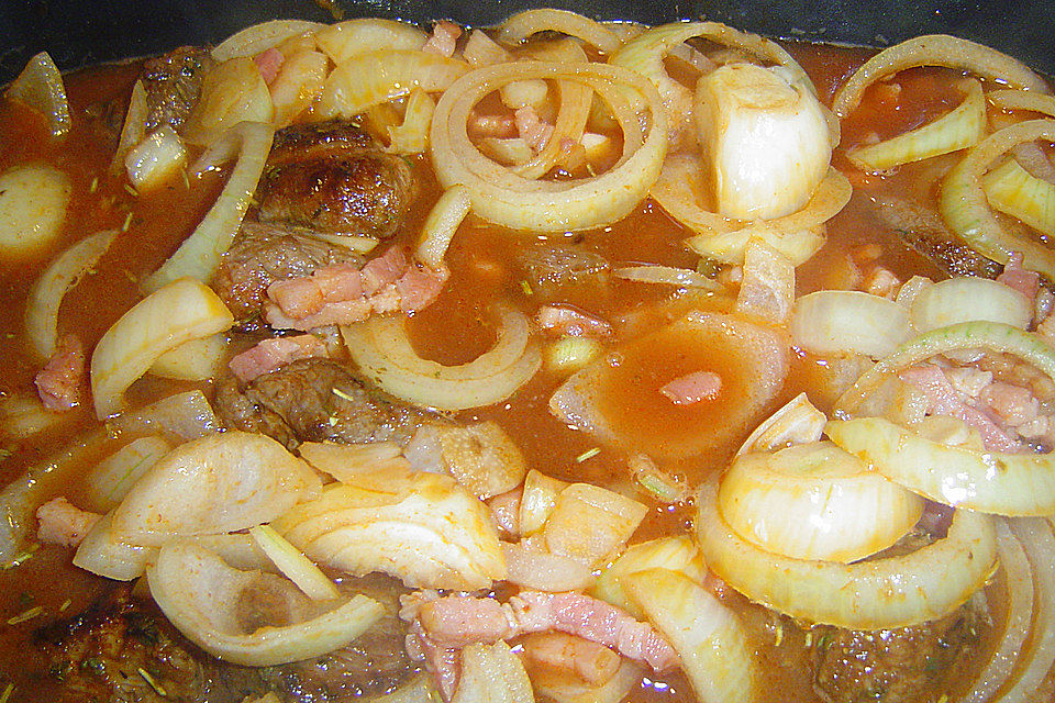 Wildschweingulasch