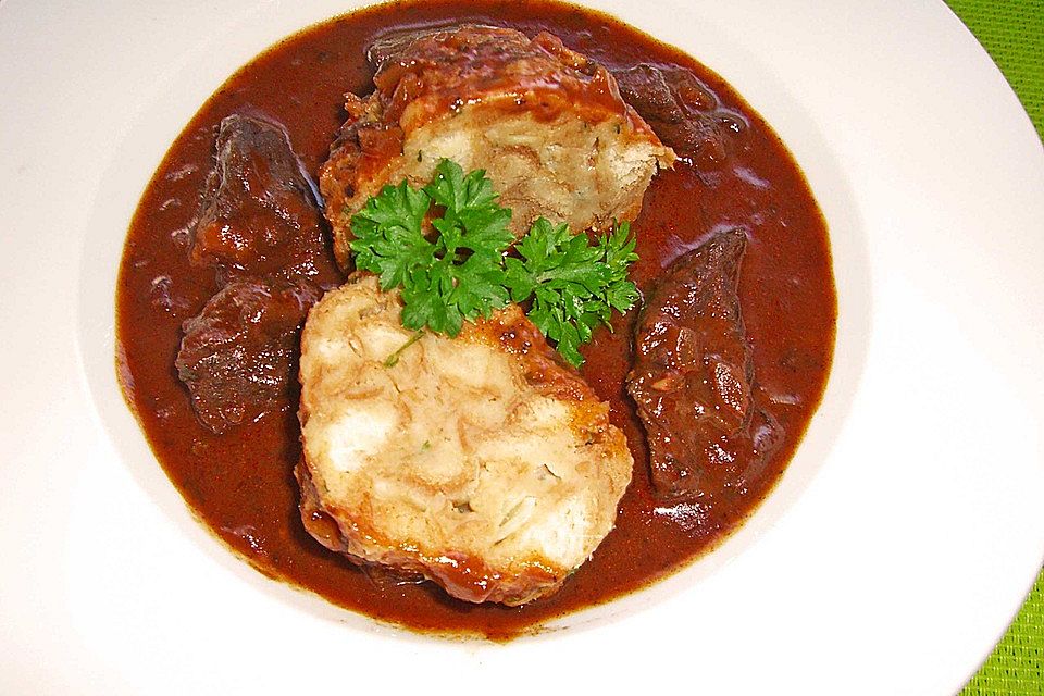 Wildschweingulasch