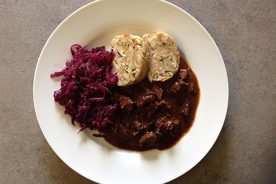 Wildschweingulasch