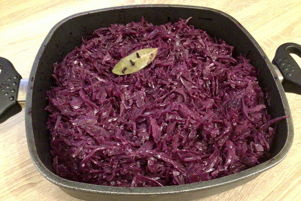 Apfelrotkohl