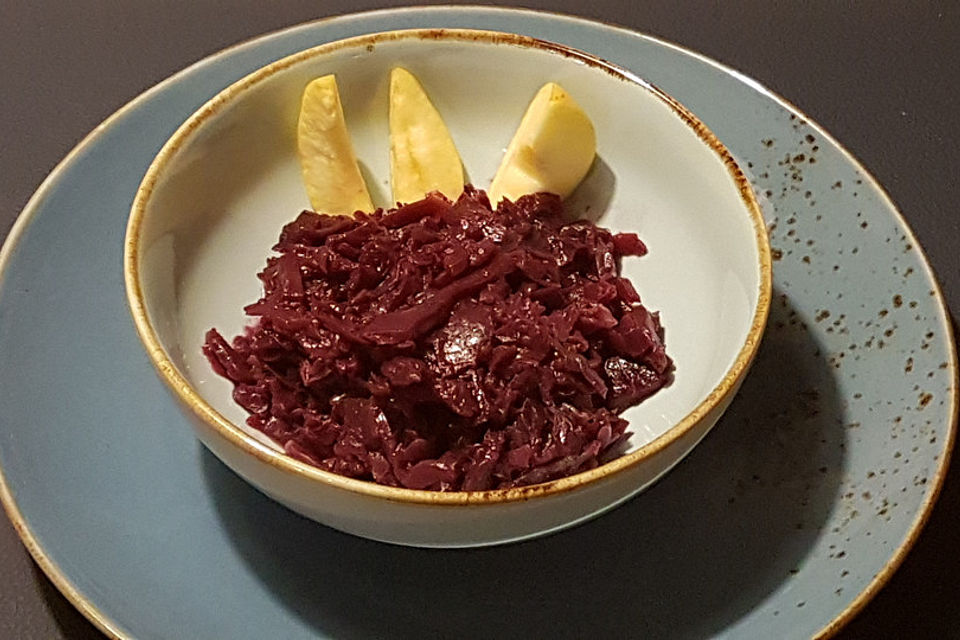 Apfelrotkohl