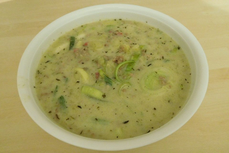 Hackfleisch - Lauch - Suppe