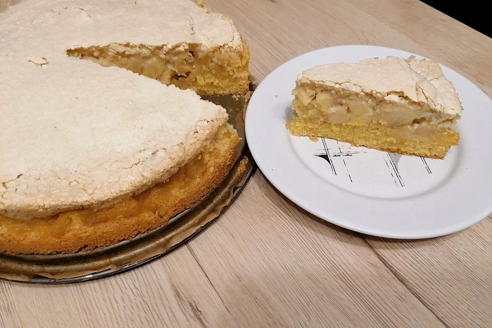 Apfelkuchen mit Mandel - Baiser - Haube