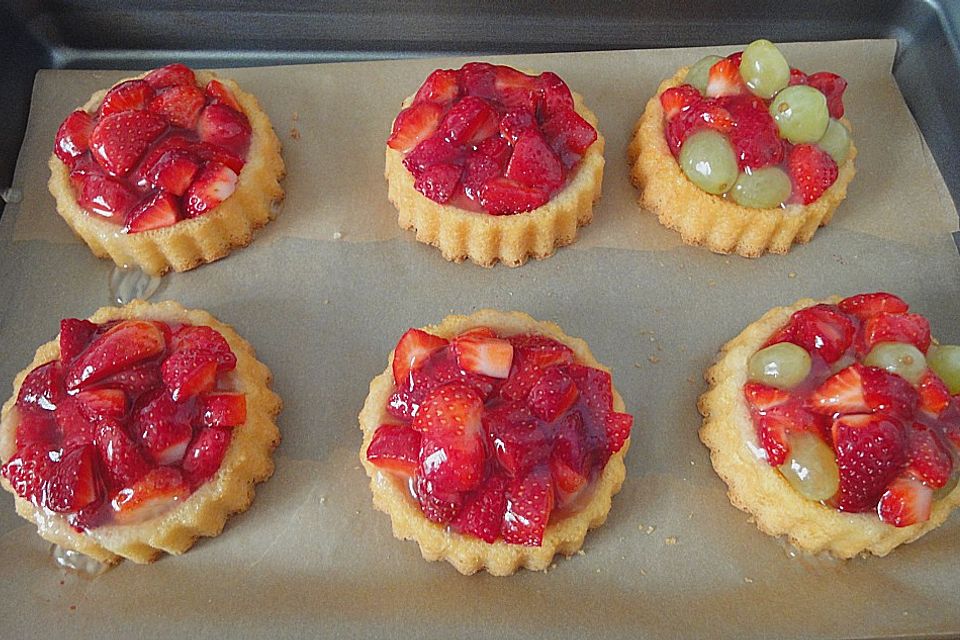 Torteletts mit Erdbeeren