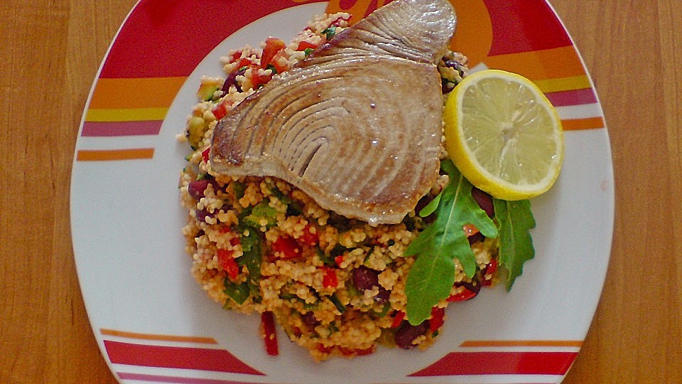 Thunfischsteak mit Couscoussalat von iny26