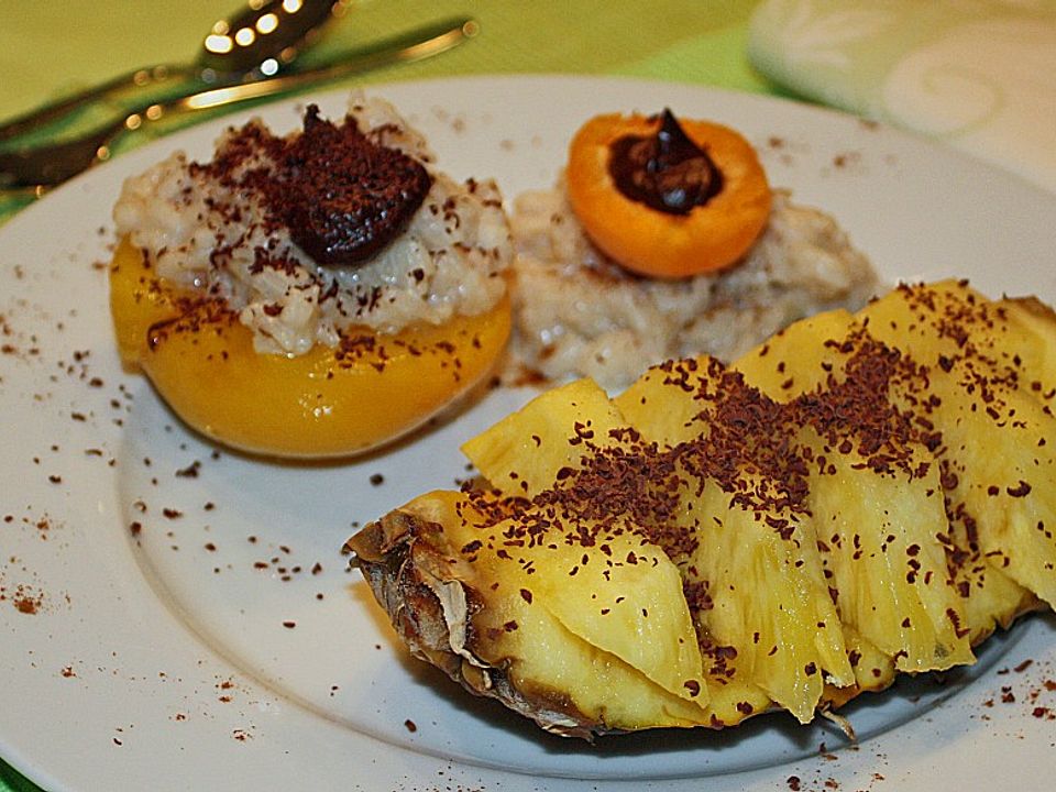 Mit Honig - Milchreis gefüllte Pfirsichhälften von Cha-Cha| Chefkoch