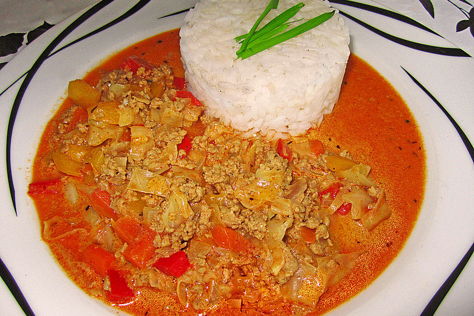 Spitzkohleintopf mit Thai - Curry und Kokosmilch