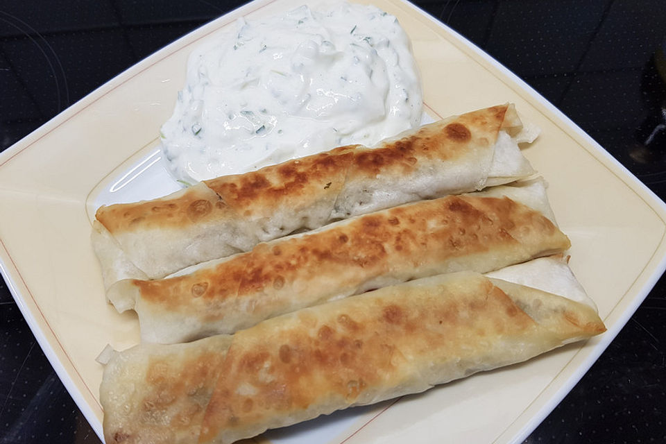 Zigarren-Käse-Börek