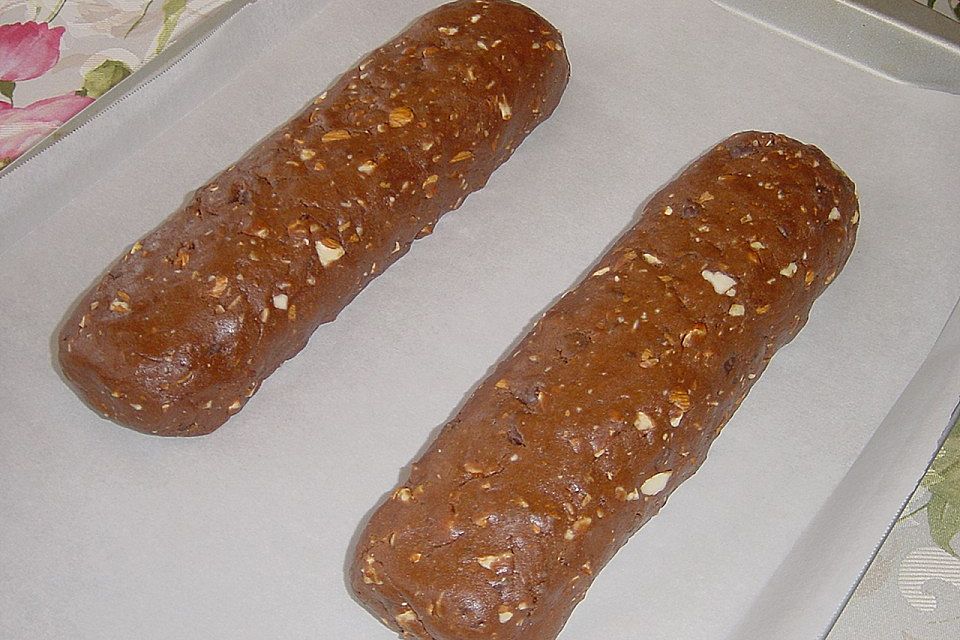 Biscotti mit Haselnüssen und Chocolate