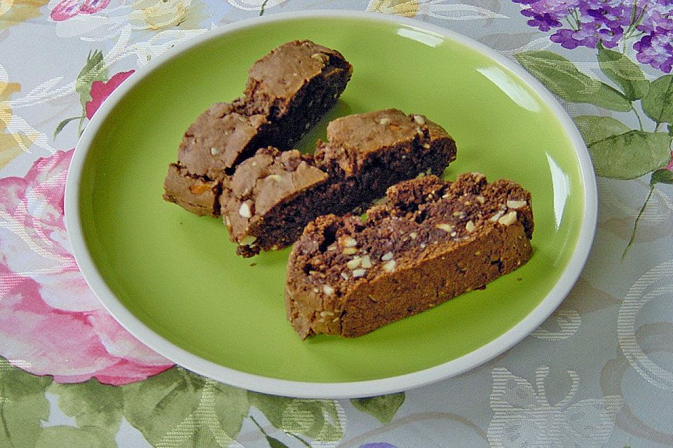 Biscotti mit Haselnüssen und Chocolate