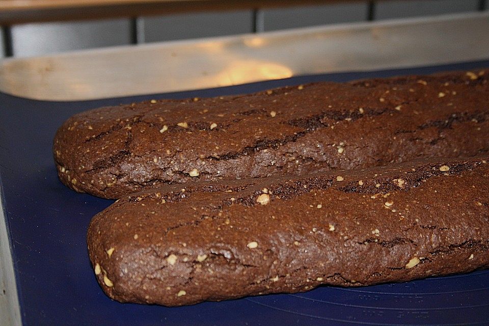 Biscotti mit Haselnüssen und Chocolate