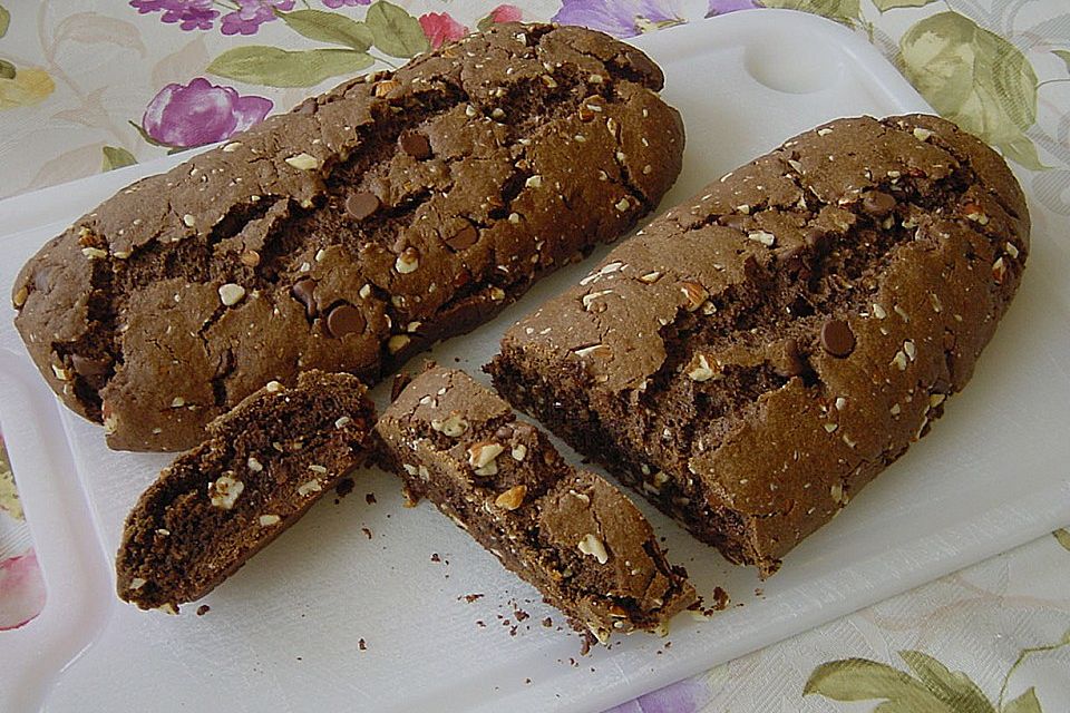 Biscotti mit Haselnüssen und Chocolate