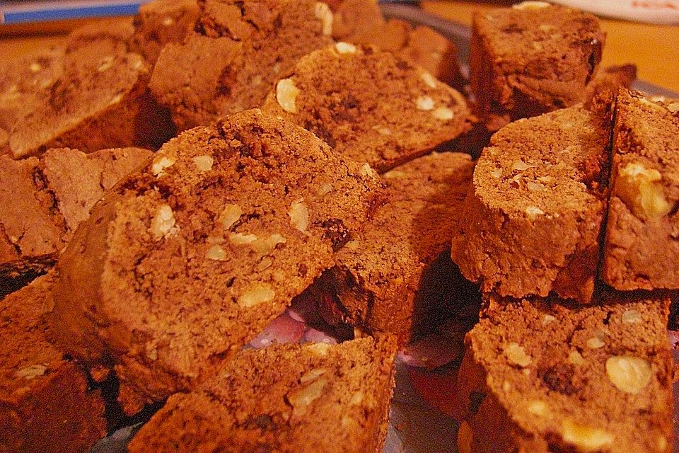 Biscotti mit Haselnüssen und Chocolate