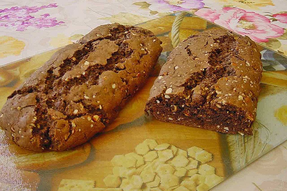 Biscotti mit Haselnüssen und Chocolate