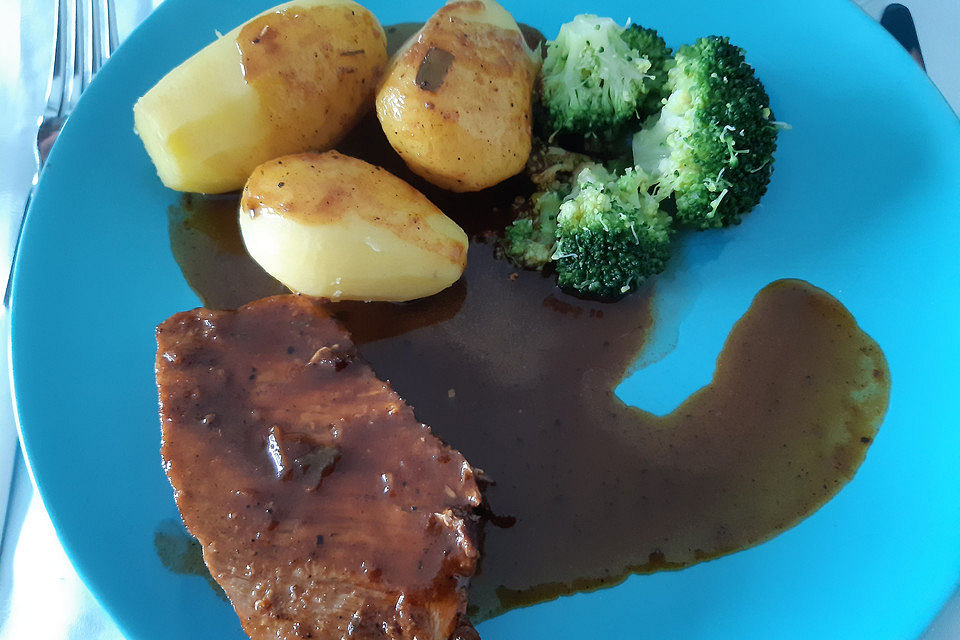 Winterlicher Schweinebraten Winterlicher Schweinebraten