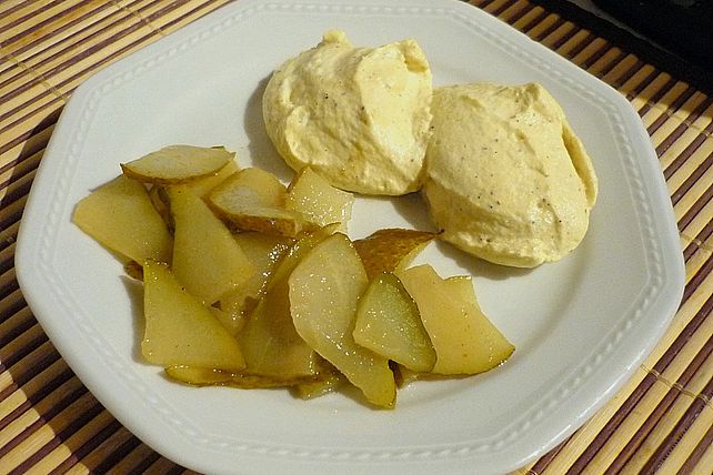 Ingwerbirnen im Sirup mit luftiger Vanillecreme von elanda| Chefkoch