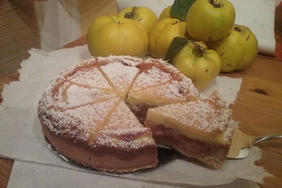 Quittenkuchen mit Rahmguss