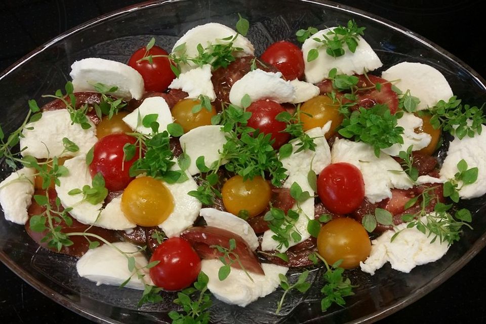 Tomate - Mozzarella - Basilikum